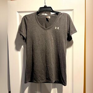 Under Armour Tshirt